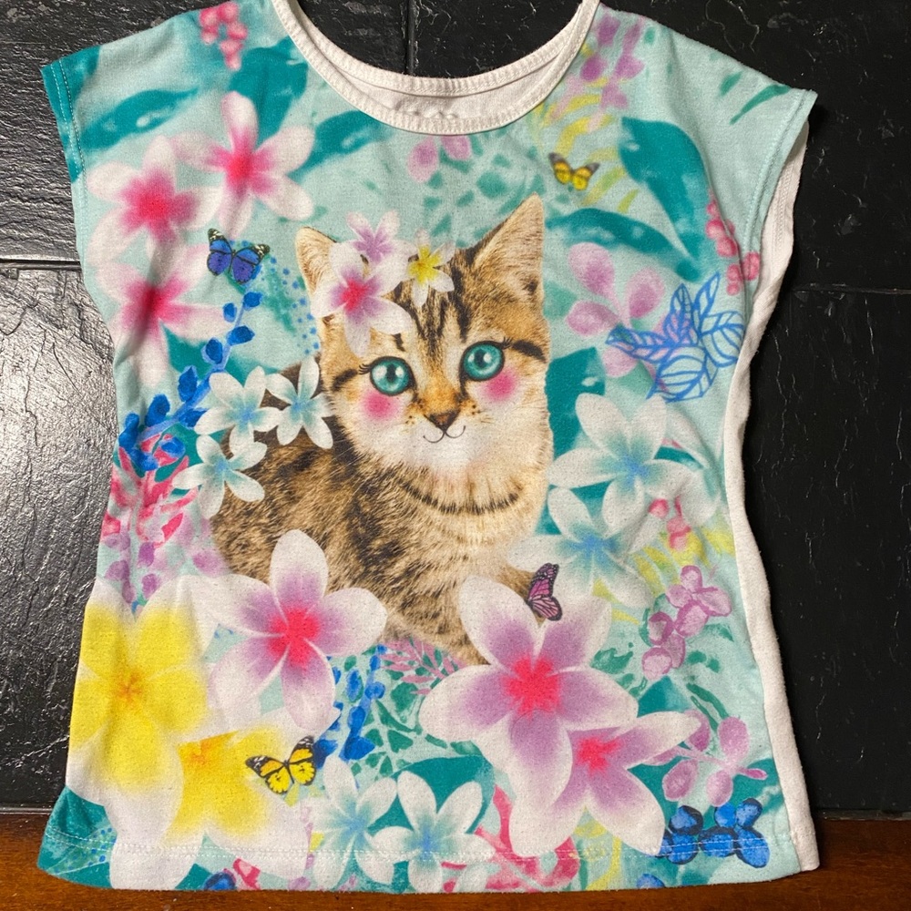 size 6 girls tee shirt